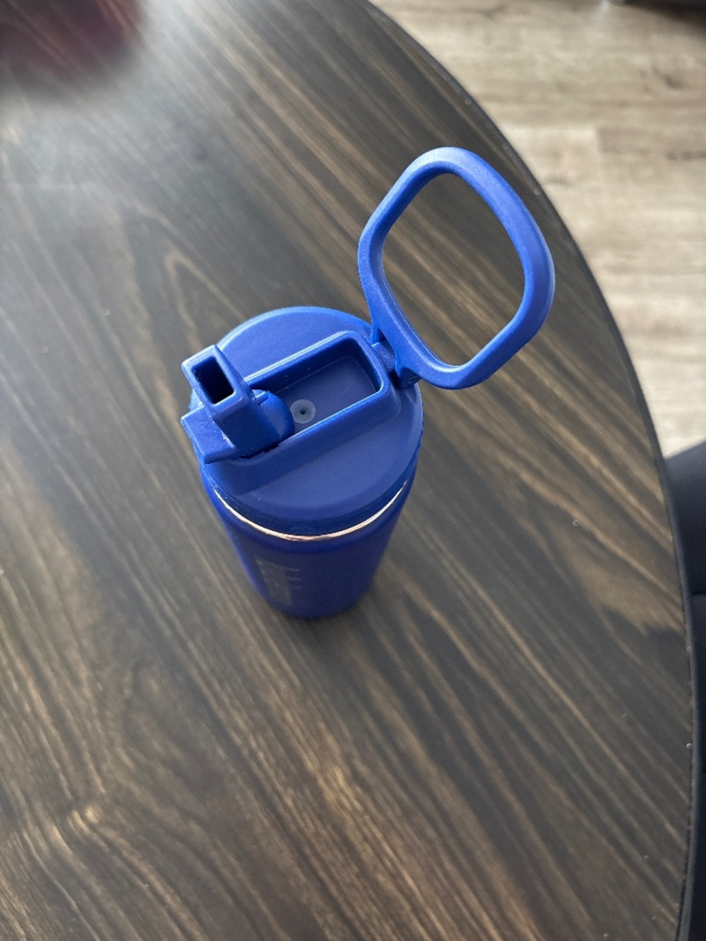 Lululemon Navy Blue Back to Life sport bottle (18 oz) *Straw Lid - Picture 2 of 4